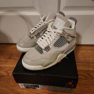 Jordan 4 Retro - Frozen Moments